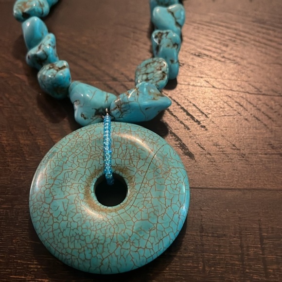 🍀 5/$25🍀 Gorgeous turquoise color necklace western - Picture 9 of 13